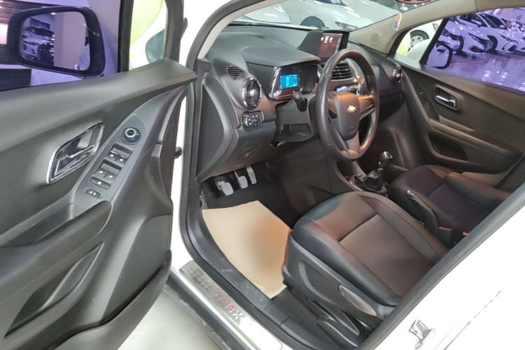 Used Chevrolet Trax 2014 1.4T Manual Two-Wheel Drive Comfort Model Driver Seat