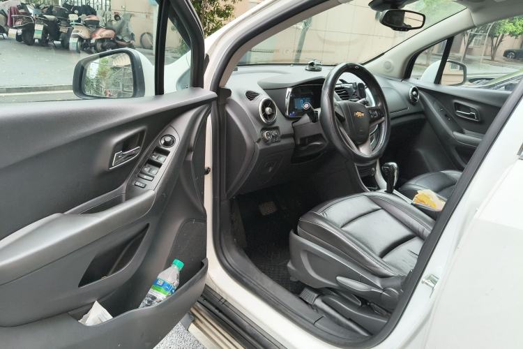Used Chevrolet Trax 2014 1.4T Automatic All-Wheel Drive Flagship Version Driver Seat