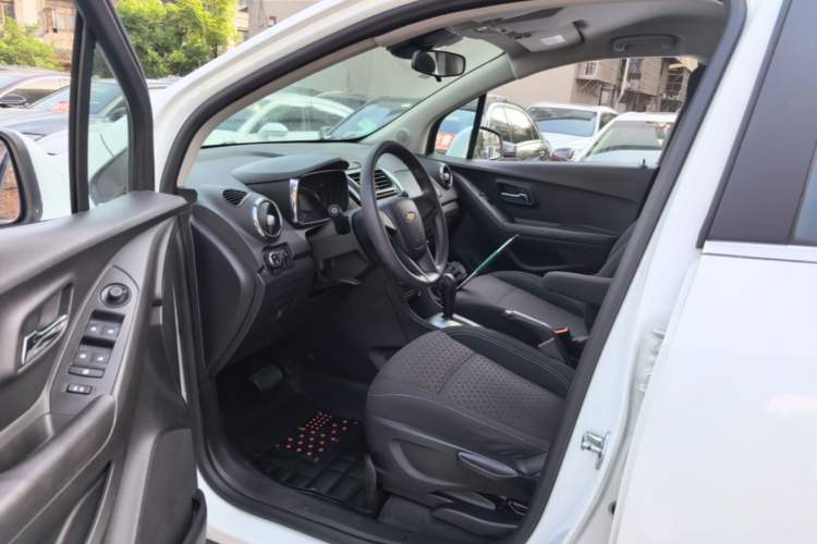 Used Chevrolet Trax 2014 1.4T Automatic Two-Wheel Drive Comfort Version Driver Seat
