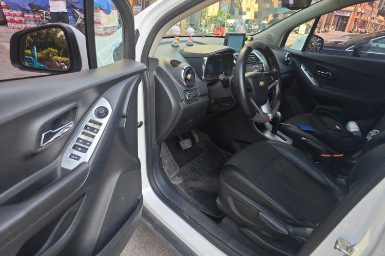 Used Chevrolet Trax 2014 1.4T Automatic Two-Wheel Drive Luxury Model Driver Seat