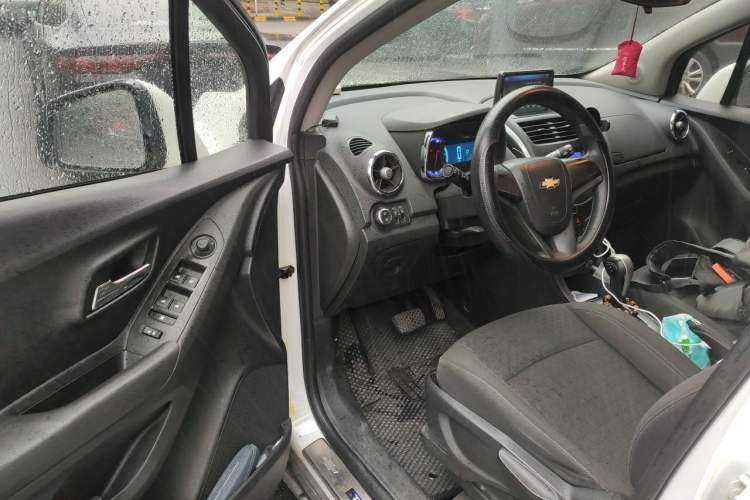 Used Chevrolet Trax 2014 1.4T Automatic Two-Wheel Drive Comfort Version Driver Seat