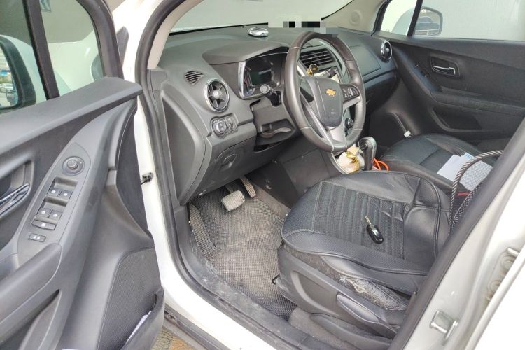 Used Chevrolet Trax 2014 1.4T Automatic Two-Wheel Drive Luxury Model Driver Seat