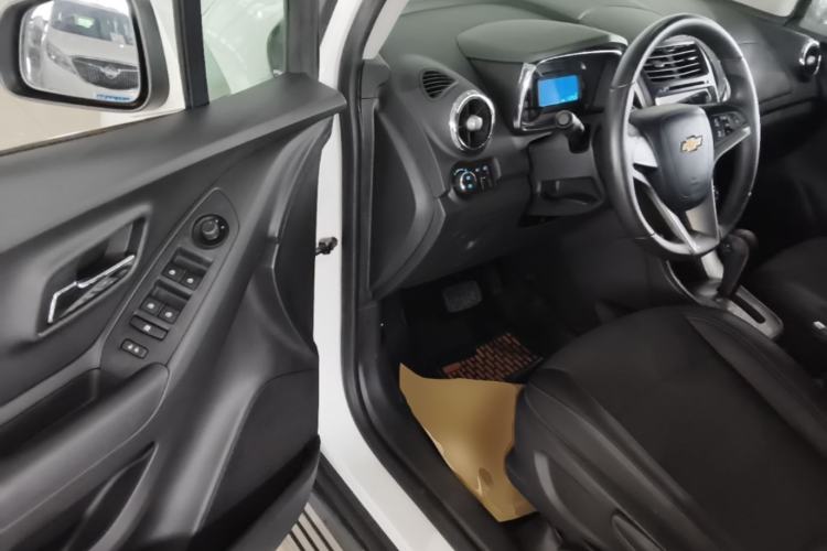 Used Chevrolet Trax 2014 1.4T Automatic Two-Wheel Drive Luxury Model Driver Seat