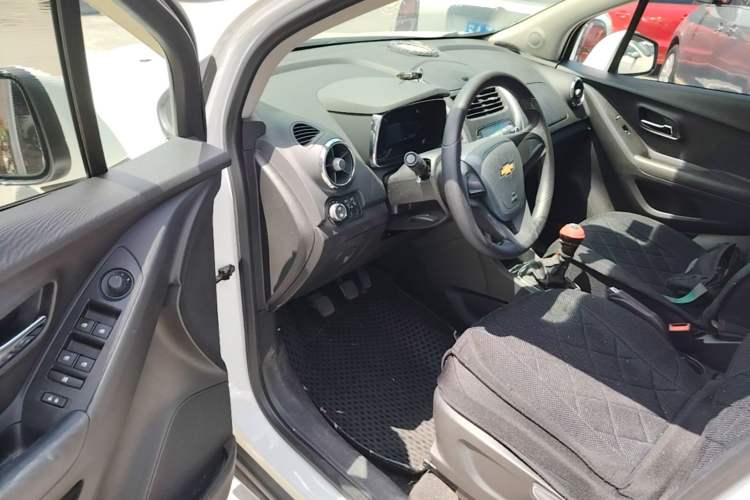 Used Chevrolet Trax 2014 1.4T Manual Two-Wheel Drive Comfort Model Driver Seat