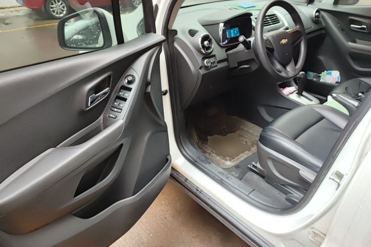 Used Chevrolet Trax 2014 1.4T Automatic Two-Wheel Drive Comfort Version Driver Seat