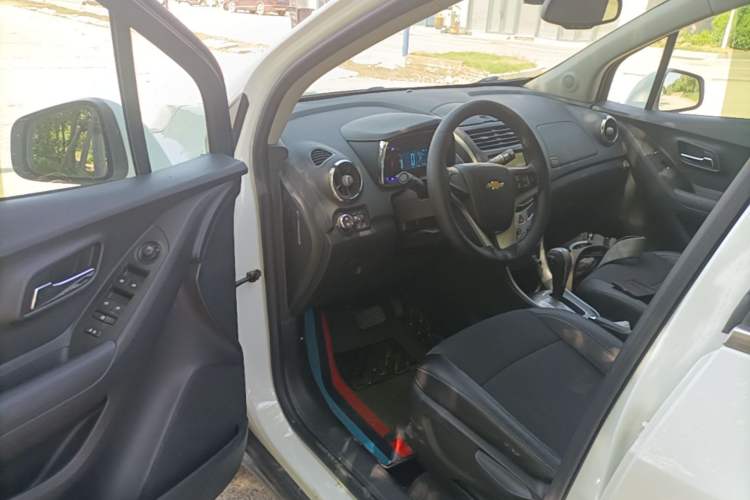 Used Chevrolet Trax 2014 1.4T Automatic Two-Wheel Drive Luxury Model Driver Seat