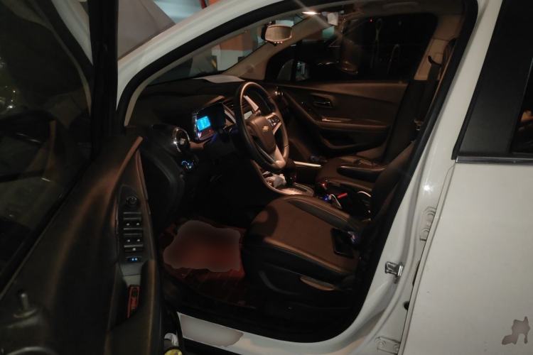 Used Chevrolet Trax 2014 1.4T Automatic Two-Wheel Drive Luxury Model Driver Seat