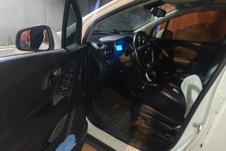 Used Chevrolet Trax 2014 1.4T Automatic Two-Wheel Drive Luxury Model Driver Seat