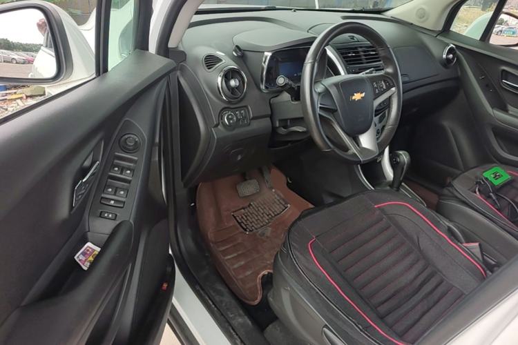 Used Chevrolet Trax 2014 1.4T Automatic Two-Wheel Drive Luxury Model Driver Seat