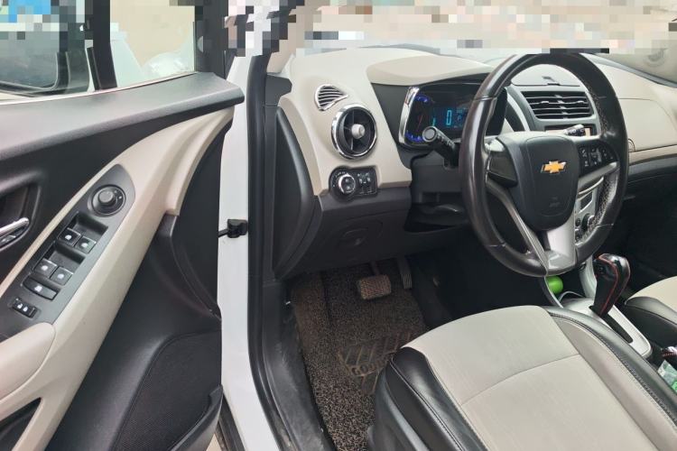 Used Chevrolet Trax 2014 1.4T Automatic Two-Wheel Drive Luxury Model Driver Seat