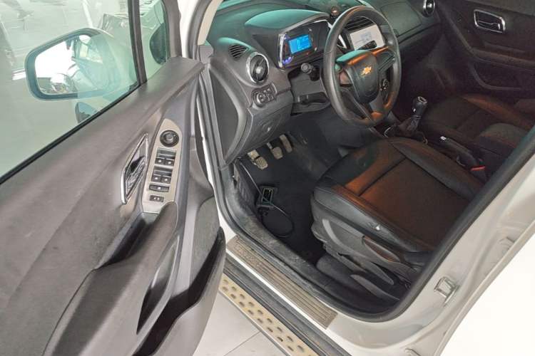 Used Chevrolet Trax 2014 1.4T Manual Two-Wheel Drive Comfort Model Driver Seat