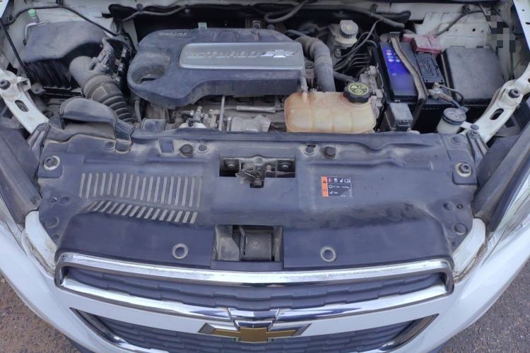 Used Chevrolet Trax 2014 1.4T Automatic Two-Wheel Drive Luxury Model Engine Bay