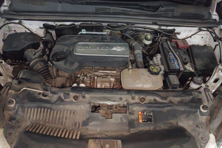 Used Chevrolet Trax 2014 1.4T Automatic Two-Wheel Drive Luxury Model Engine Bay