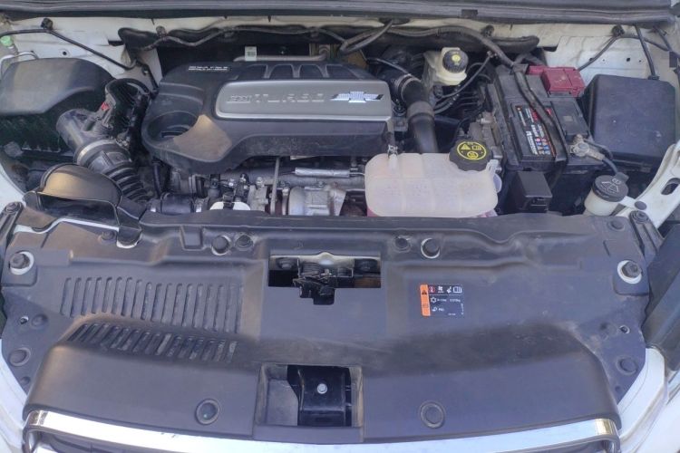 Used Chevrolet Trax 2014 1.4T Automatic Two-Wheel Drive Luxury Model Engine Bay