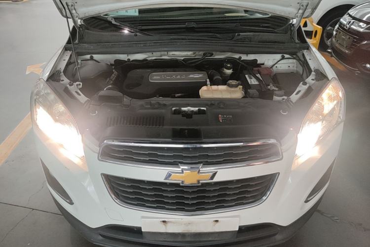 Used Chevrolet Trax 2014 1.4T Automatic Two-Wheel Drive Comfort Version Engine Bay