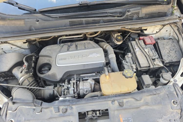 Used Chevrolet Trax 2014 1.4T Automatic Two-Wheel Drive Luxury Model Engine Bay