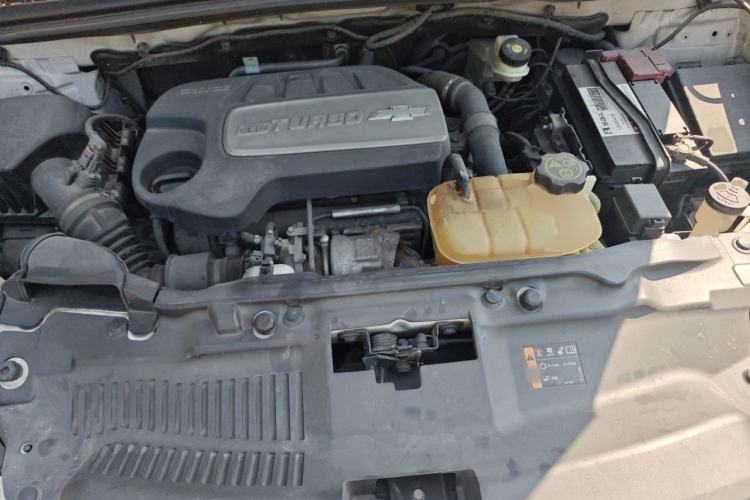 Used Chevrolet Trax 2014 1.4T Automatic Two-Wheel Drive Comfort Version Engine Bay