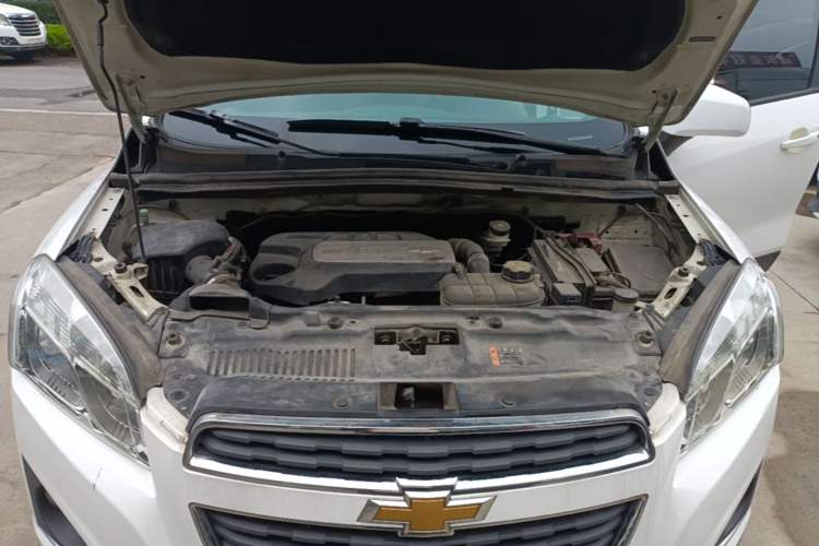 Used Chevrolet Trax 2014 1.4T Manual Two-Wheel Drive Comfort Model Engine Bay