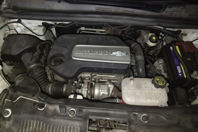 Used Chevrolet Trax 2014 1.4T Automatic Two-Wheel Drive Comfort Version Engine Bay