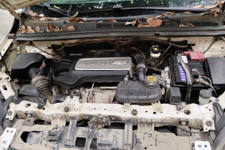 Used Chevrolet Trax 2014 1.4T Automatic Two-Wheel Drive Luxury Model Engine Bay