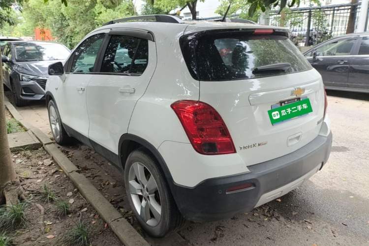 Used Chevrolet Trax 2014 1.4T Automatic Two-Wheel Drive Luxury Model Exterior 2