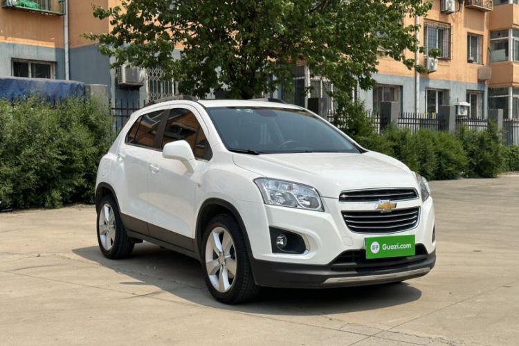 Used Chevrolet Trax 2014 1.4T Automatic Two-Wheel Drive Luxury Model Exterior 2