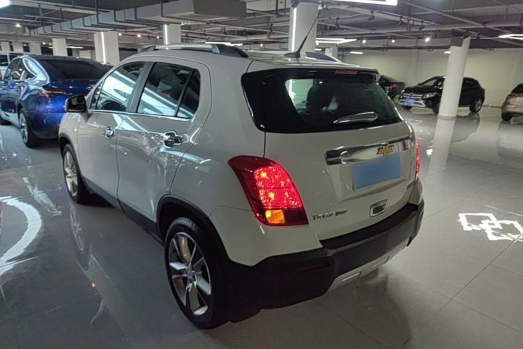 Used Chevrolet Trax 2014 1.4T Automatic Two-Wheel Drive Luxury Model Exterior 2