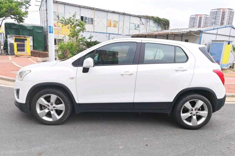 Used Chevrolet Trax 2014 1.4T Automatic Two-Wheel Drive Comfort Version Exterior 3