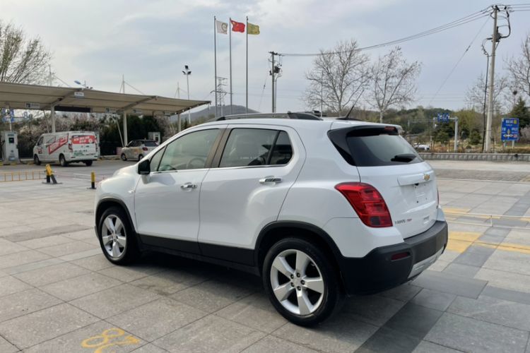 Used Chevrolet Trax 2014 1.4T Automatic All-Wheel Drive Flagship Version Exterior 3