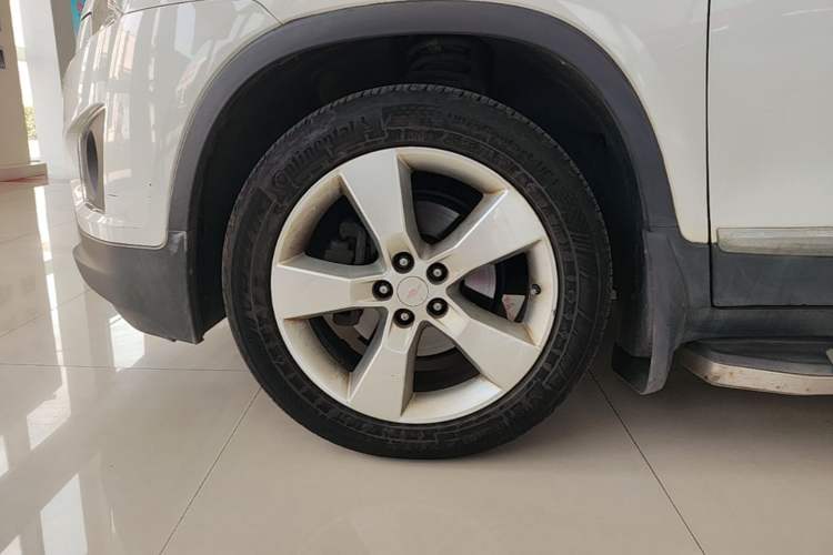 Used Chevrolet Trax 2014 1.4T Automatic Two-Wheel Drive Comfort Version Exterior 4