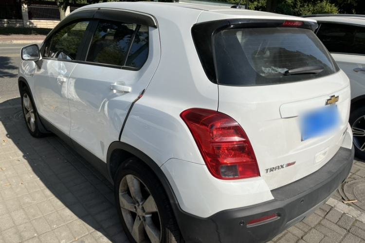 Used Chevrolet Trax 2014 1.4T Automatic Two-Wheel Drive Comfort Version Exterior 5