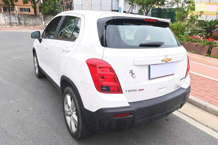 Used Chevrolet Trax 2014 1.4T Automatic Two-Wheel Drive Comfort Version Exterior 5