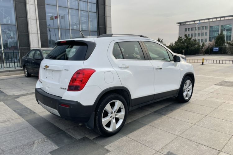 Used Chevrolet Trax 2014 1.4T Automatic All-Wheel Drive Flagship Version Exterior 5