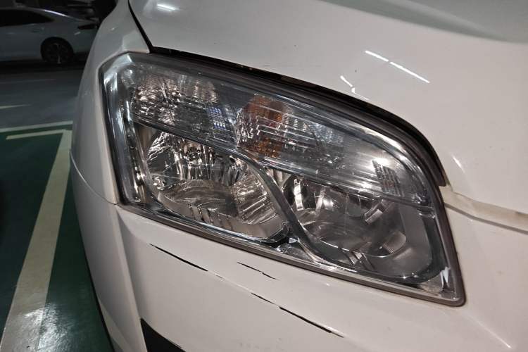 Used Chevrolet Trax 2014 1.4T Automatic Two-Wheel Drive Comfort Version Exterior 6
