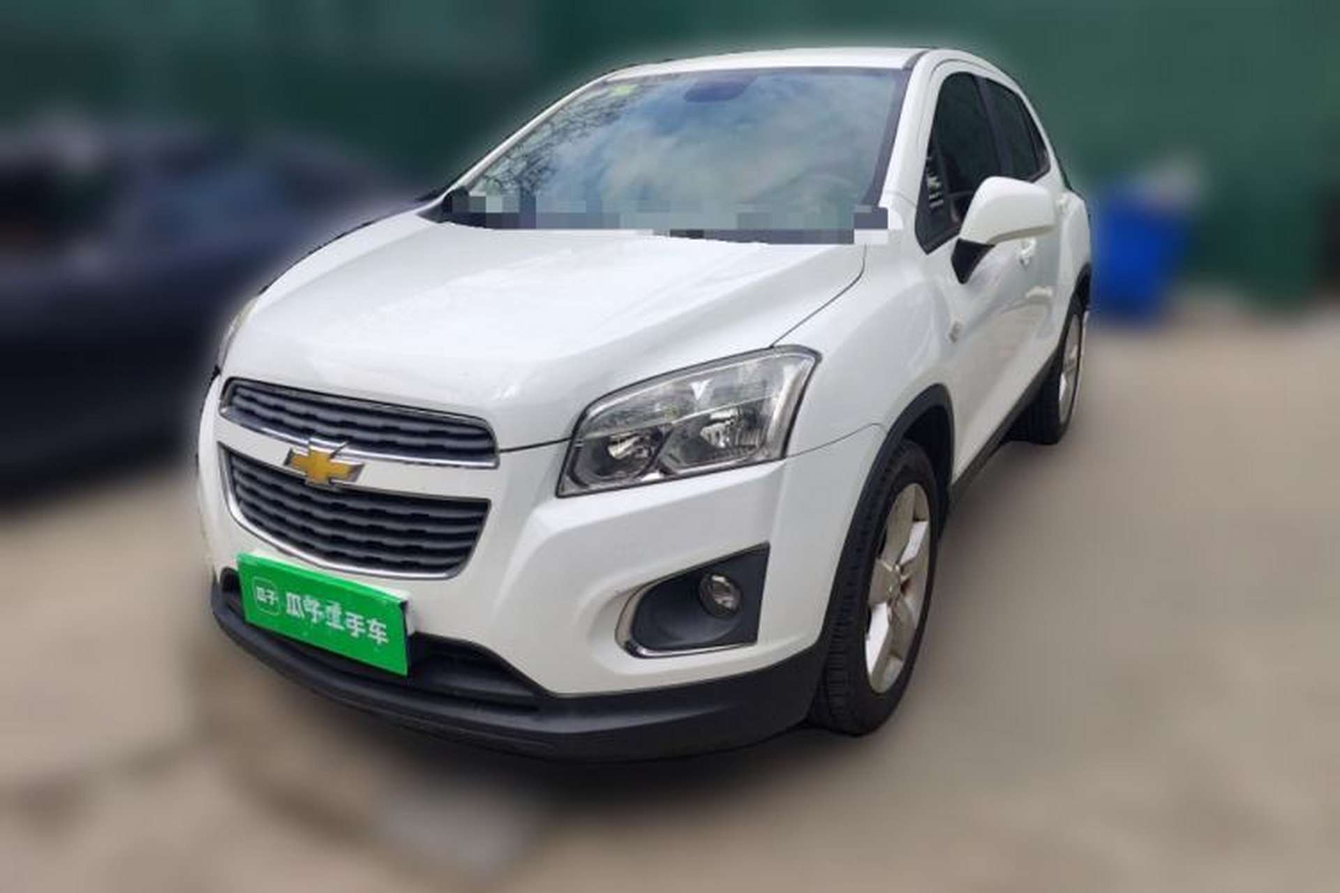 Used Chevrolet Trax 2014 1.4T Manual Two-Wheel Drive Comfort Model Front Left 45 Deg