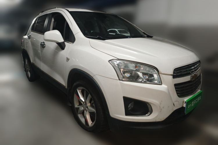 Used Chevrolet Trax 2014 1.4T Automatic Two-Wheel Drive Comfort Version Front Right 45 Deg