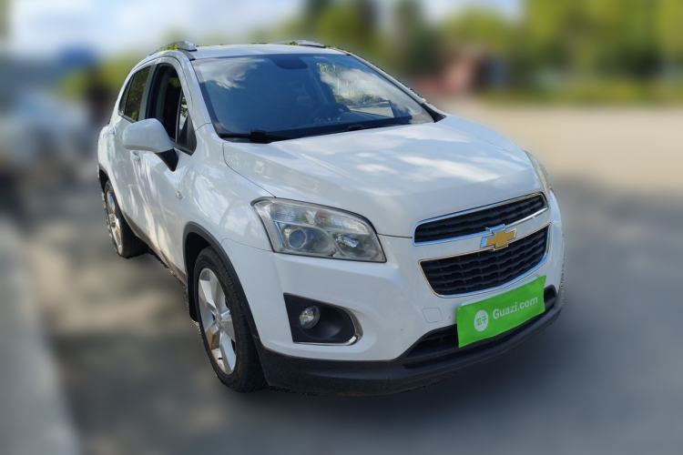 Used Chevrolet Trax 2014 1.4T Automatic Two-Wheel Drive Comfort Version Front Right 45 Deg