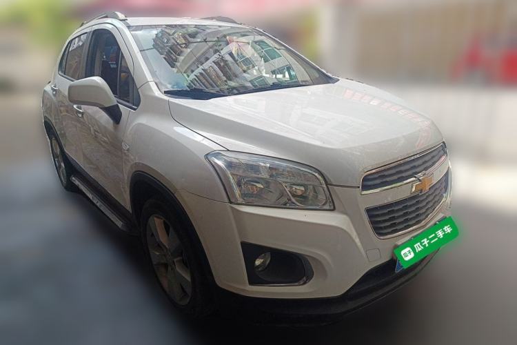 Used Chevrolet Trax 2014 1.4T Automatic Two-Wheel Drive Comfort Version Front Right 45 Deg