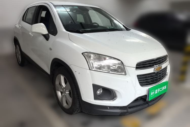 Used Chevrolet Trax 2014 1.4T Automatic Two-Wheel Drive Comfort Version Front Right 45 Deg