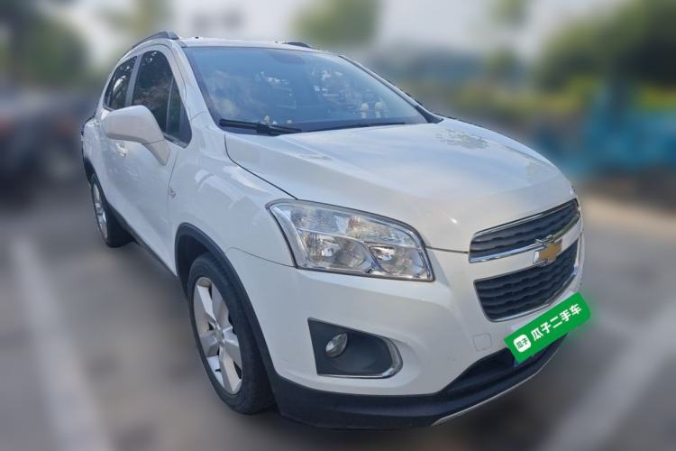 Used Chevrolet Trax 2014 1.4T Automatic Two-Wheel Drive Luxury Model Front Right 45 Deg