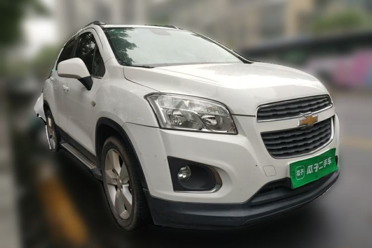 Used Chevrolet Trax 2014 1.4T Automatic Two-Wheel Drive Comfort Version Front Right 45 Deg