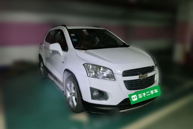 Used Chevrolet Trax 2014 1.4T Automatic Two-Wheel Drive Luxury Model Front Right 45 Deg