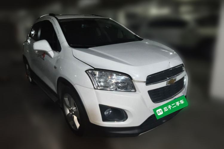 Used Chevrolet Trax 2014 1.4T Automatic Two-Wheel Drive Luxury Model Front Right 45 Deg