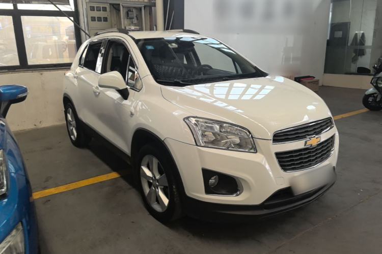 Used Chevrolet Trax 2014 1.4T Automatic Two-Wheel Drive Comfort Version Front Right 45 Deg