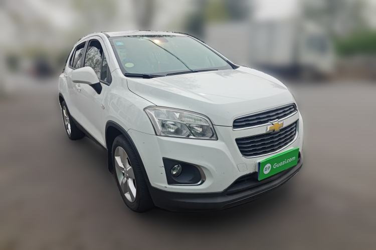 Used Chevrolet Trax 2014 1.4T Manual Two-Wheel Drive Comfort Model Front Right 45 Deg