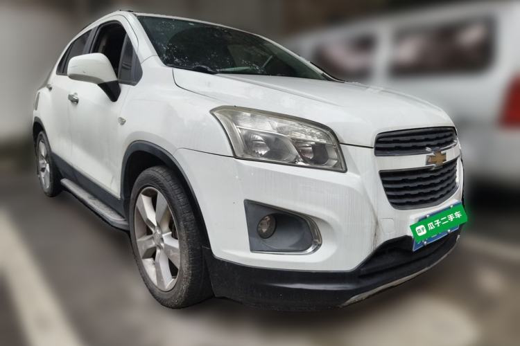 Used Chevrolet Trax 2014 1.4T Automatic Two-Wheel Drive Comfort Version Front Right 45 Deg