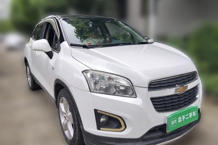 Used Chevrolet Trax 2014 1.4T Automatic Two-Wheel Drive Comfort Version Front Right 45 Deg