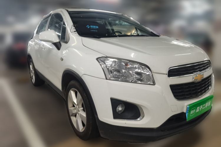 Used Chevrolet Trax 2014 1.4T Automatic Two-Wheel Drive Comfort Version Front Right 45 Deg