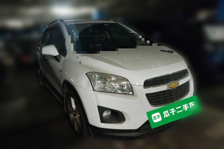 Used Chevrolet Trax 2014 1.4T Manual Two-Wheel Drive Comfort Model Front Right 45 Deg