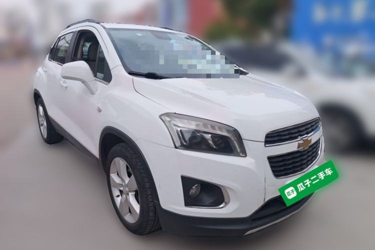Used Chevrolet Trax 2014 1.4T Automatic Two-Wheel Drive Luxury Model Front Right 45 Deg